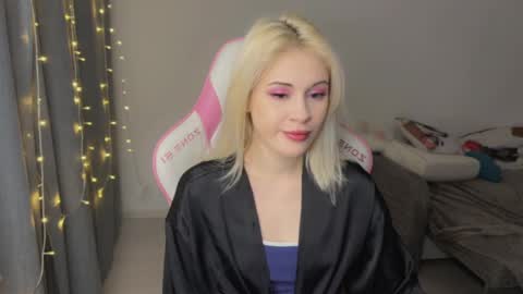 You can call me HH online show from 01-17-26, 07:06