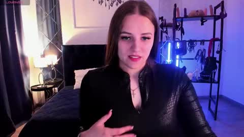 Sofia online show from 03-09-26, 12:36