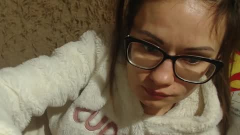 say meow and send tip  online show from 02-24-25, 02:37