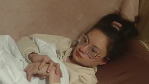 say meow and send tip  online show from 03-18-26, 07:50