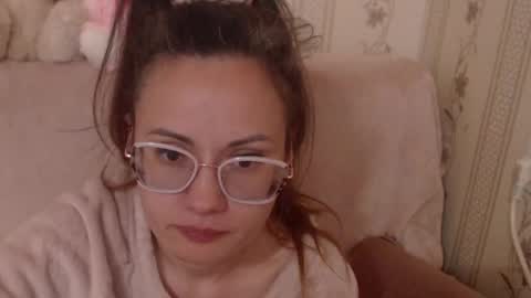say meow and send tip  online show from 05-03-26, 01:50