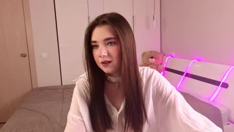 Snapshot of candylate chatting on 10-14-25, 11:22 Im your dream online show from 10-14-25, 11:22