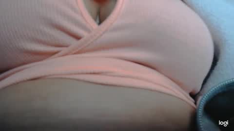 Snapshot of candymilfff chatting on 12-17-24, 06:45 candymilfff online show from 12-17-24, 06:45