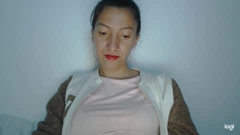 Snapshot of candymilfff chatting on 12-21-24, 03:14 candymilfff online show from 12-21-24, 03:14
