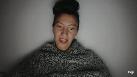 Snapshot of candymilfff chatting on 01-15-25, 04:36 candymilfff online show from 01-15-25, 04:36