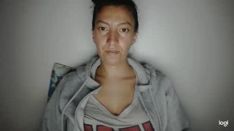 Snapshot of candymilfff chatting on 01-26-25, 03:27 candymilfff online show from 01-26-25, 03:27