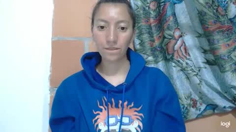 Snapshot of candymilfff chatting on 03-06-25, 02:51 candymilfff online show from 03-06-25, 02:51