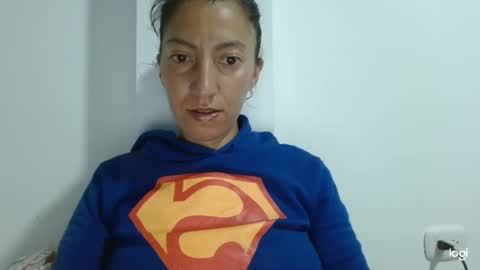 Snapshot of candymilfff chatting on 09-17-25, 03:52 candymilfff online show from 09-17-25, 03:52