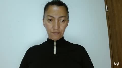 Snapshot of candymilfff chatting on 11-06-25, 10:43 candymilfff online show from 11-06-25, 10:43