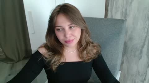 Snapshot of candymini chatting on 12-03-25, 08:45 candymini online show from 12-03-25, 08:45