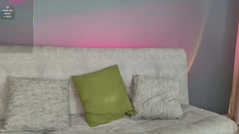 Snapshot of candyy_bella chatting on 04-01-26, 02:47 Isabella online show from 04-01-26, 02:47