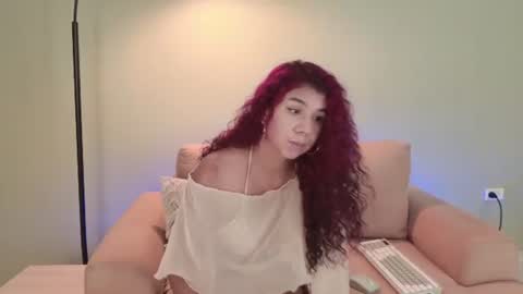 Isabella online show from 07-04-26, 07:09