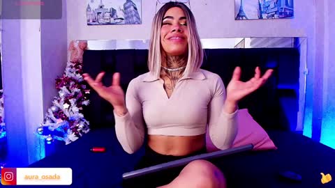 Snapshot of canela_osadaa_ chatting on 01-17-25, 11:59 Aura online show from 01-17-25, 11:59