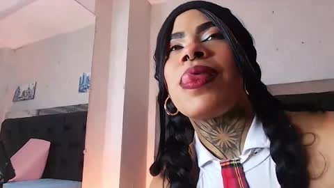 Snapshot of canela_osadaa_ chatting on 02-26-25, 12:03 Aura online show from 02-26-25, 12:03