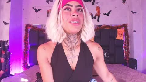 Aura  online show from 10-16-25, 11:55