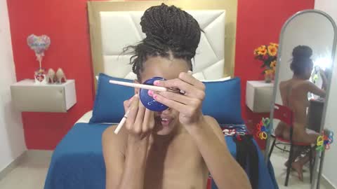 Canela online show from 10-21-25, 03:46