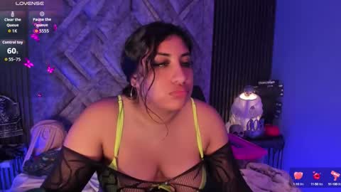 GABRIELA LOPEZ online show from 10-12-25, 04:00