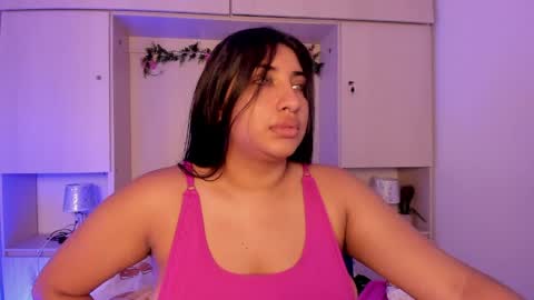 GABRIELA LOPEZ online show from 05-02-26, 08:14
