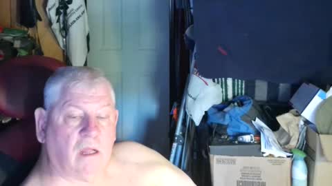 Snapshot of canoelicker69 chatting on 09-13-25, 07:57 canoelicker69 online show from 09-13-25, 07:57