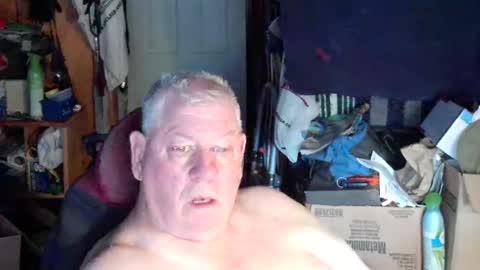 Snapshot of canoelicker69 chatting on 09-16-25, 01:01 canoelicker69 online show from 09-16-25, 01:01