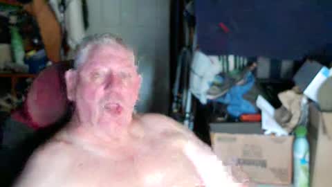 Snapshot of canoelicker69 chatting on 09-18-25, 01:35 canoelicker69 online show from 09-18-25, 01:35