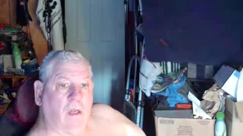Snapshot of canoelicker69 chatting on 09-20-25, 12:39 canoelicker69 online show from 09-20-25, 12:39