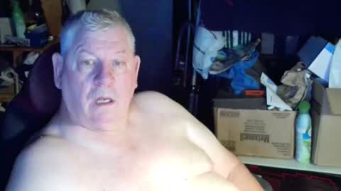 Snapshot of canoelicker69 chatting on 09-21-25, 10:50 canoelicker69 online show from 09-21-25, 10:50