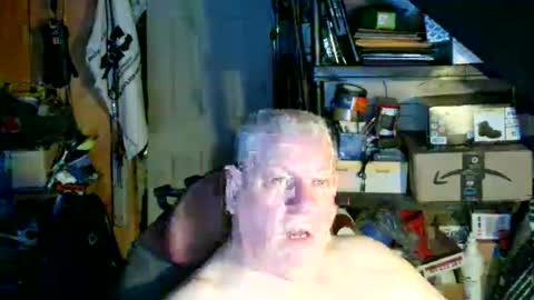 Snapshot of canoelicker69 chatting on 10-06-25, 10:34 canoelicker69 online show from 10-06-25, 10:34