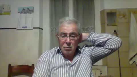 Snapshot of cantera577 chatting on 09-18-25, 06:54 cantera577 online show from 09-18-25, 06:54