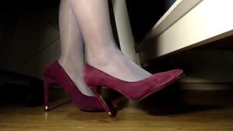 Snapshot of caolau chatting on 11-01-25, 08:33 Miss Di online show from 11-01-25, 08:33