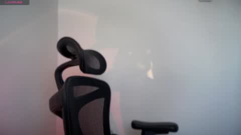 Emma online show from 01-23-25, 02:28