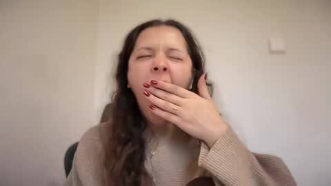 Emma online show from 10-01-25, 05:46