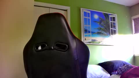 Snapshot of capricorne1965 chatting on 12-18-25, 08:37 capricorne1965 online show from 12-18-25, 08:37