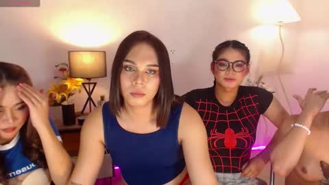 Snapshot of caprize_diva chatting on 02-26-25, 02:25 caprize_diva online show from 02-26-25, 02:25