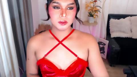Snapshot of caprize_diva chatting on 04-16-26, 12:22 caprize_diva online show from 04-16-26, 12:22