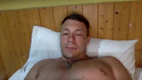 follow my twitter  online show from 02-10-25, 06:45