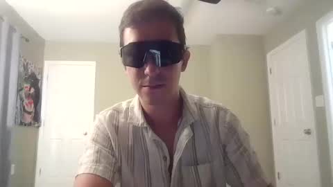 captain_chris8 online show from 10-11-25, 02:33