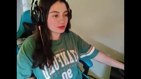 cara890713 online show from 12-29-24, 06:16