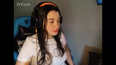 cara890713 online show from 12-30-24, 11:48