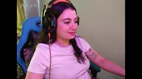 cara890713 online show from 02-01-25, 06:40
