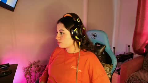 cara890713 online show from 03-04-25, 07:11