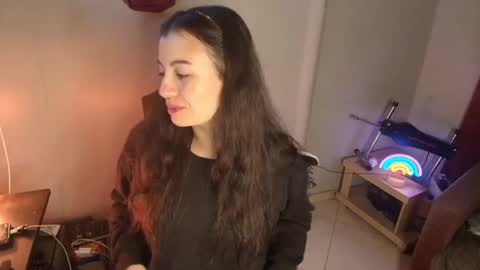cara890713 online show from 09-16-25, 06:25