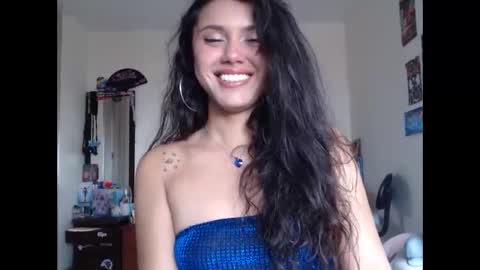 Snapshot of caramel_doll_ chatting on 05-27-26, 08:06 ing online show from 05-27-26, 08:06
