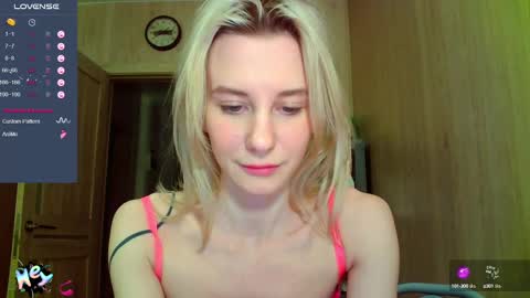 Snapshot of caramel_pie_ chatting on 02-12-25, 08:07 caramel online show from 02-12-25, 08:07