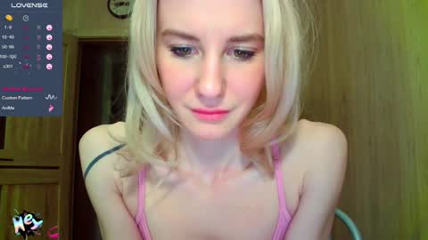 Snapshot of caramel_pie_ chatting on 03-01-25, 07:26 caramel online show from 03-01-25, 07:26