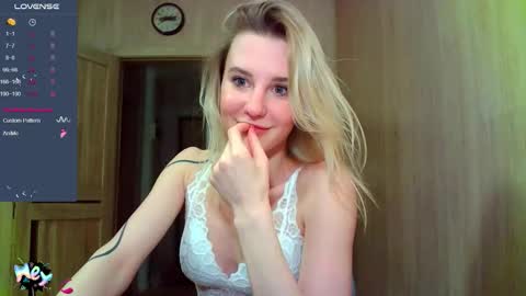 Snapshot of caramel_pie_ chatting on 09-30-25, 08:58 caramel online show from 09-30-25, 08:58