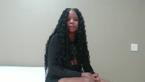 Snapshot of caramelbbe chatting on 03-04-26, 07:20 fifi online show from 03-04-26, 07:20