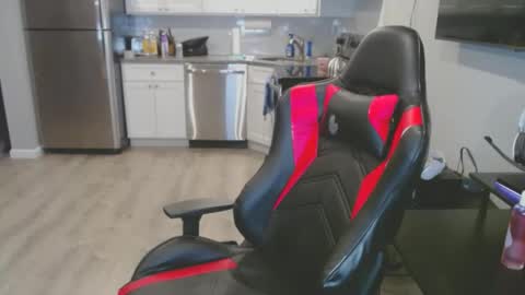 Snapshot of cardi_beans chatting on 02-12-25, 08:16 cardi_beans online show from 02-12-25, 08:16