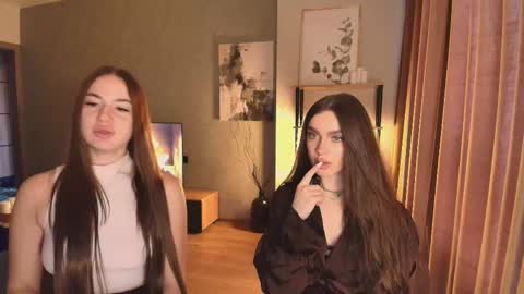 caressyourself online show from 12-05-25, 05:38