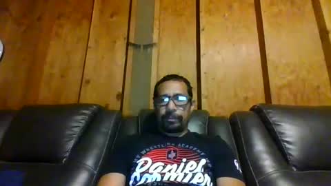 Adams huge online show from 06-25-26, 07:24